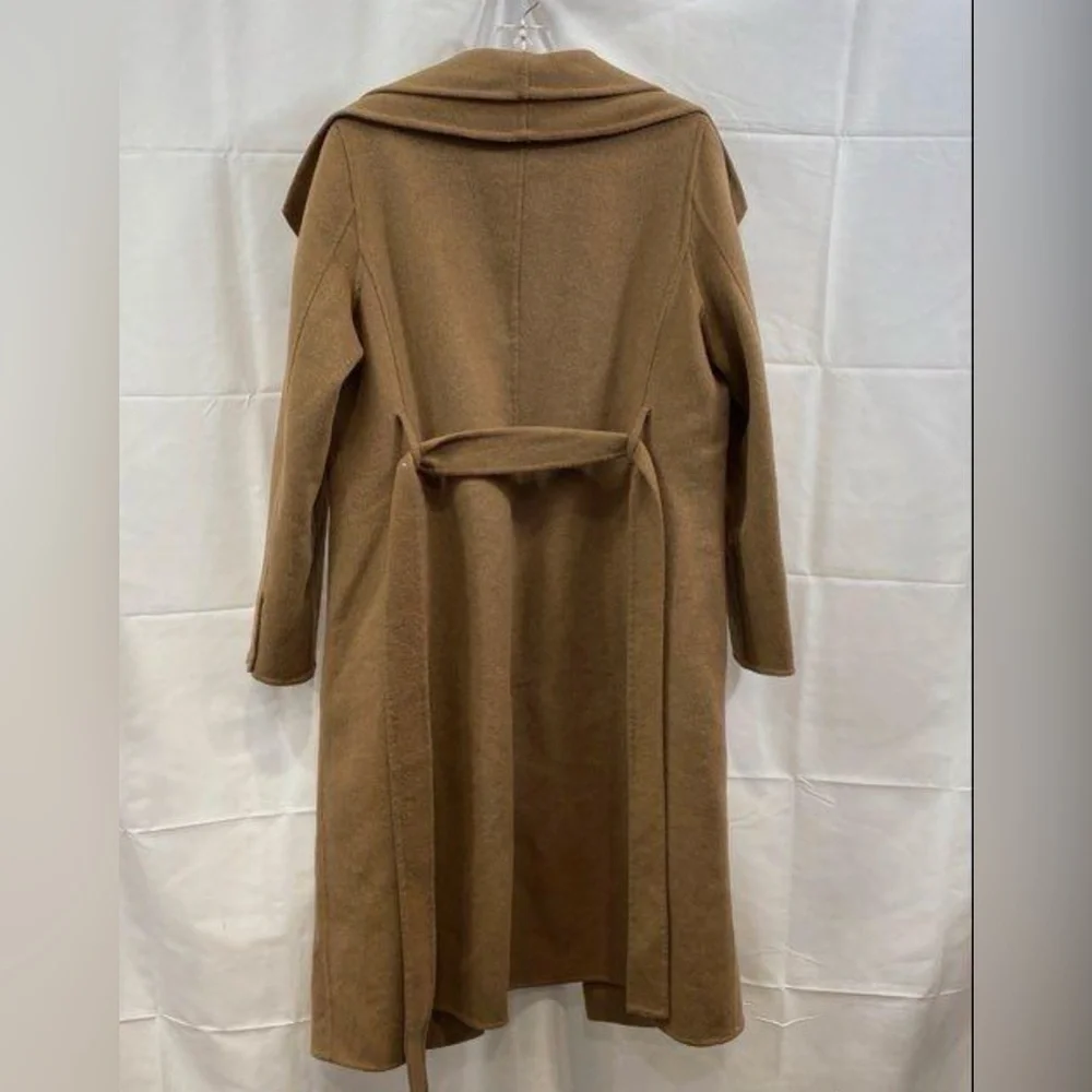 Vintage Camel Belted Trench Coat; Size: M/L - Picture 6 of 13